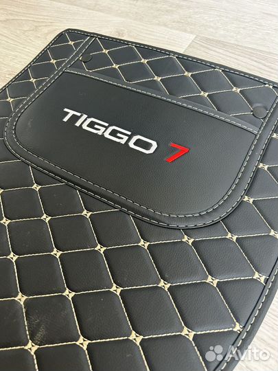 Накладки защитные на задние сидения