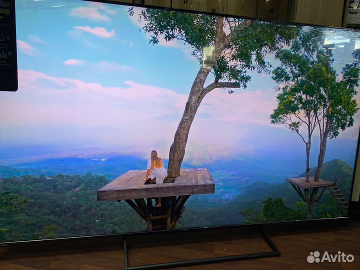 Тв 65 новый в упаковке на Андроиде открыт доступ