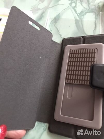 Чехлы на телефон, защитные стекла