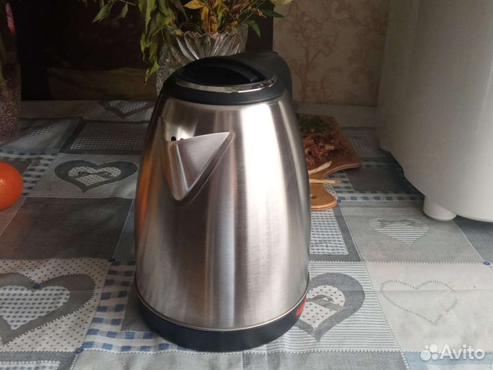 Чайник электрический новый