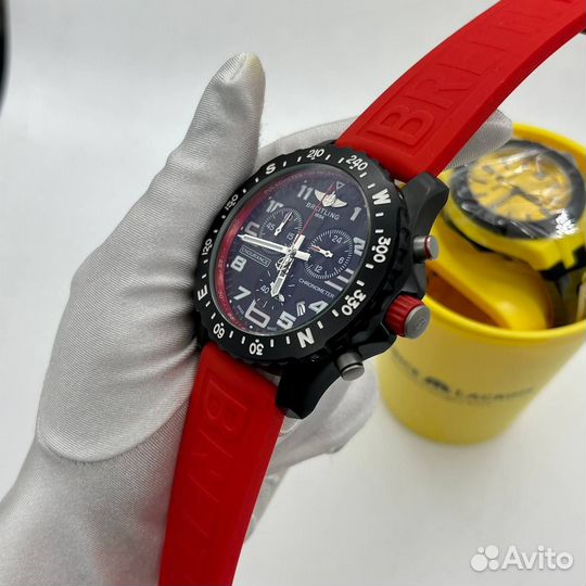 Часы Breitling Endurance red