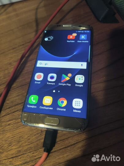 Телефон Samsung