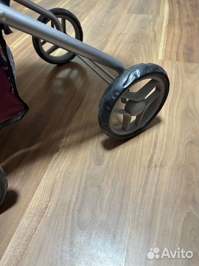 Коляска для кукол