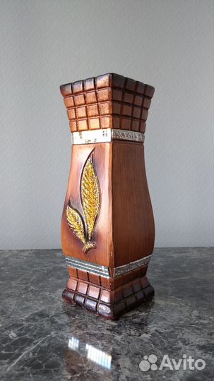 Вазы из цветного стекла и дерева СССР