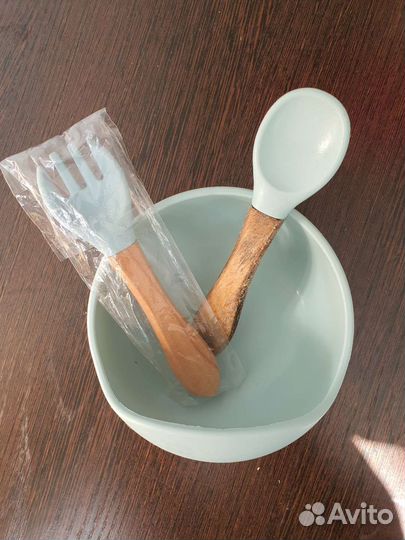 Набор посуды для кормления малыша