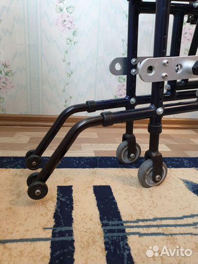 Инвалидная коляска