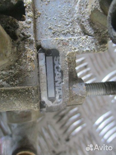 Ускорительный клапан Scania 1425183