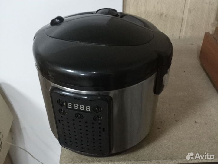 Мультиварка Polaris 3 литра