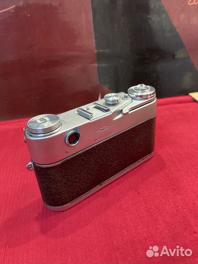 Плёночный фотоаппарат Зоркий 5
