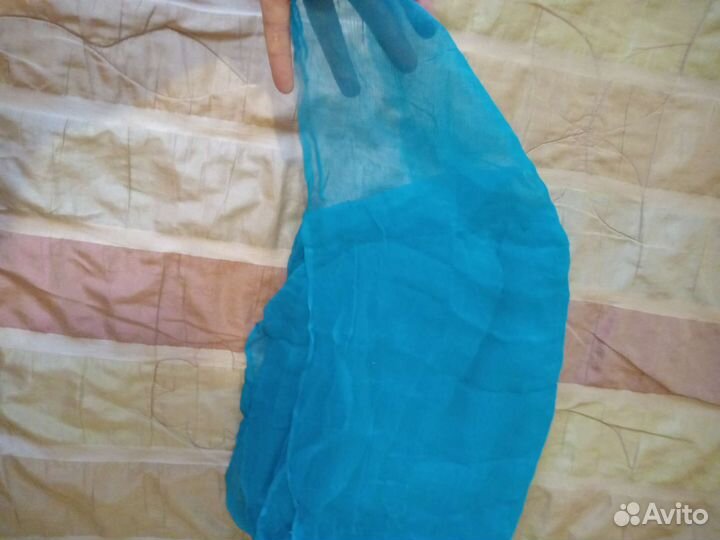 Отрезы ткани разные