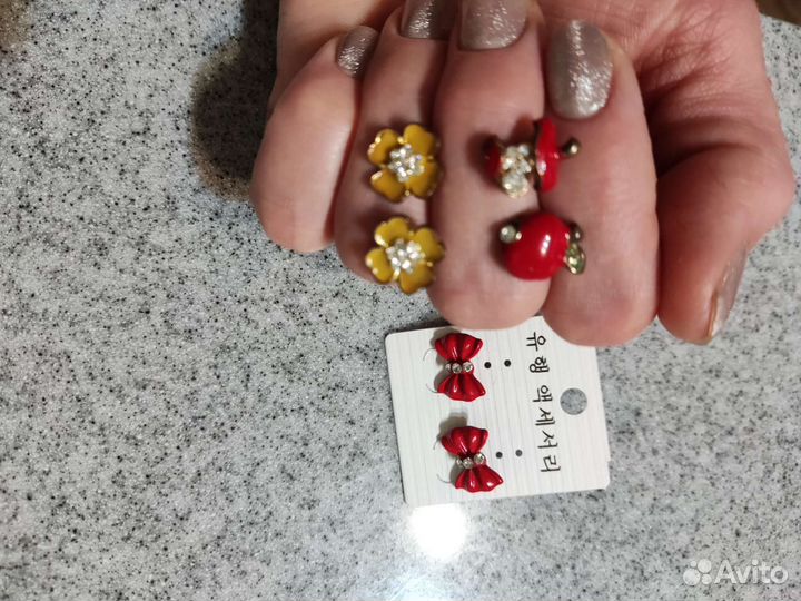 Серьги гвоздики