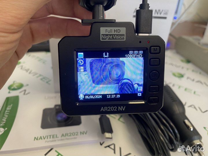 Видеорегистратор Navitel AR202 NV USB-C/Type-C