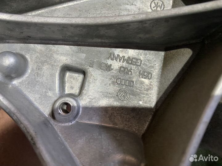 Кронштейн генератора Audi a4 a5 a6 1.8 2.0 tfsi