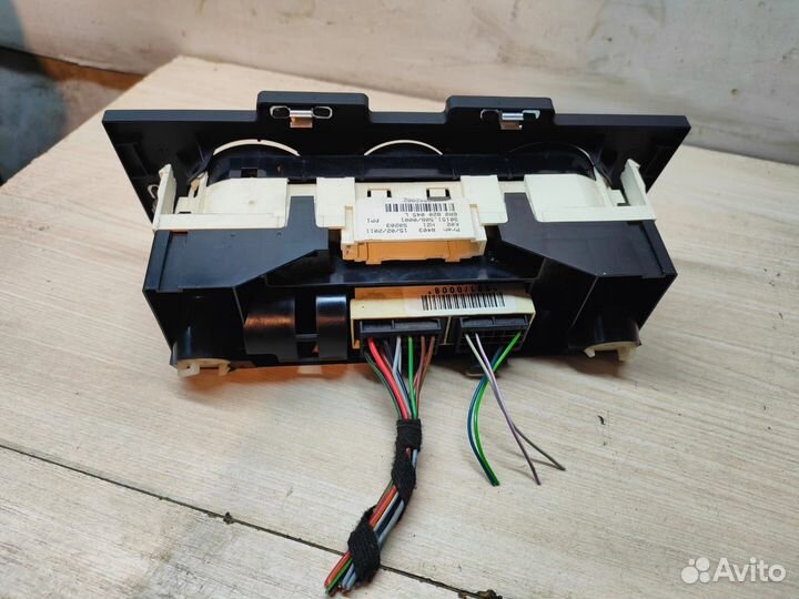 Блок управления отопителем VW Polo 5 седан