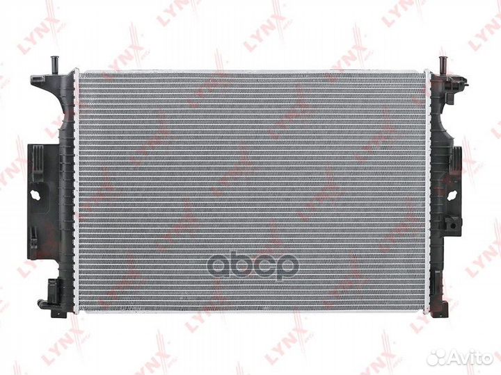 Радиатор системы охлаждения Ford Focus III