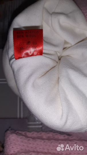 Много шапок