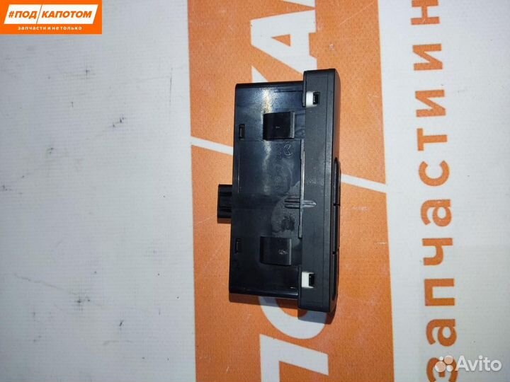 Кнопка антипробуксовочной системы Mazda 6 GJ 2013
