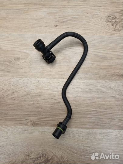 Трубка сапуна BMW X3 G01 2018 11157642546