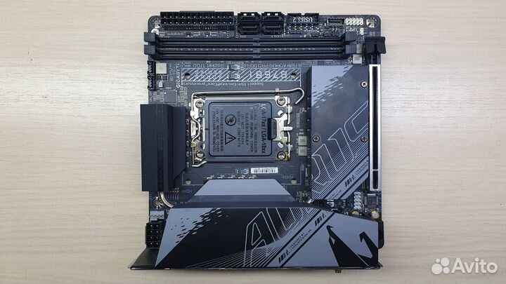 Мат.плата Gigabyte B760I aorus PRO DDR4