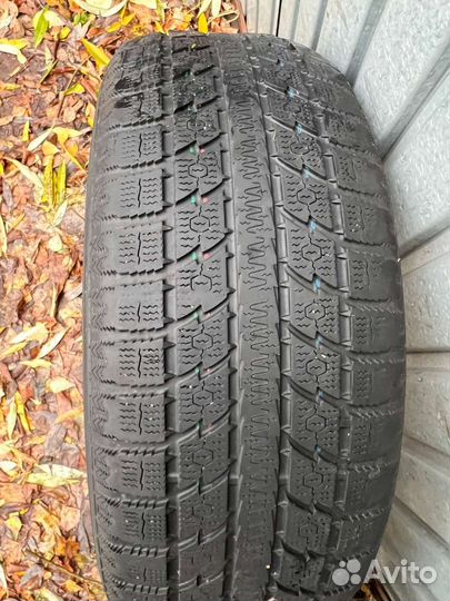 Toyo Observe GSi-5 255/55 R20