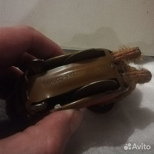 Старинная, заводная игрушка schuco