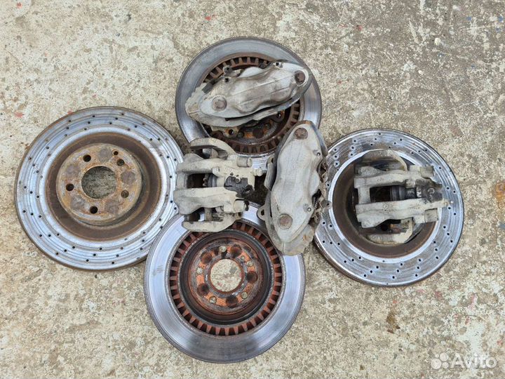 Комплект тормозов суппорта и диски 221, 216