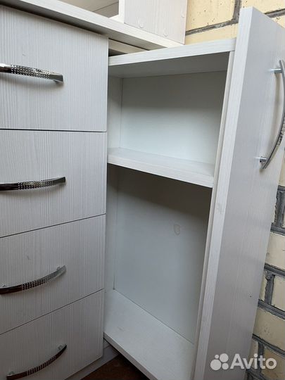 Стол для маникюра