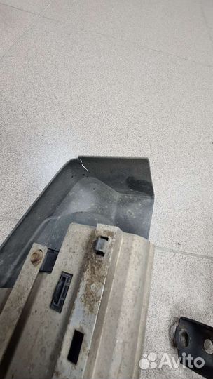 Продам пороги prado 120