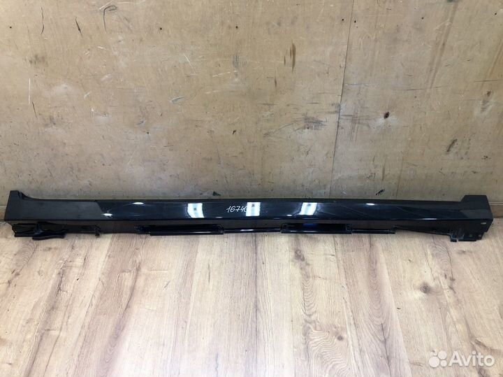 Накладка на порог Toyota Verso 2009+