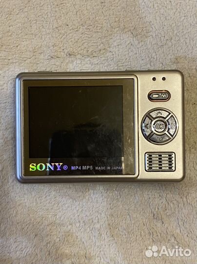 Компактный фотоаппарат Sony