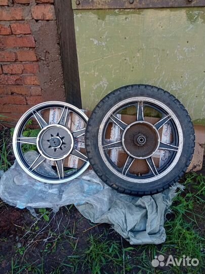 Литые диски r18 5x114 3 с резиной бу