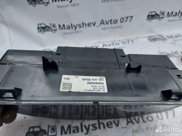 Панель приборов (комбинация) Volkswagen Jetta 5