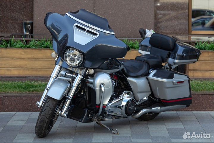 Мотоцикл harley-davidson cvo street glide 2019 бу