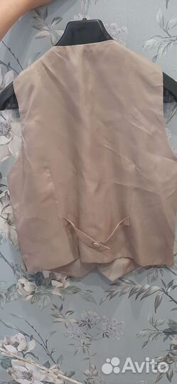 Пиджак и жилетка