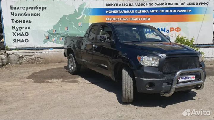 Пыльник крыла переднего правого Toyota Tundra (XK5