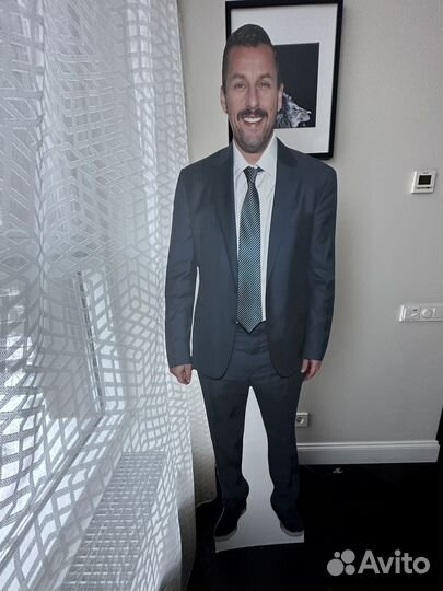 Ростовая фигура Адам Сэндлер