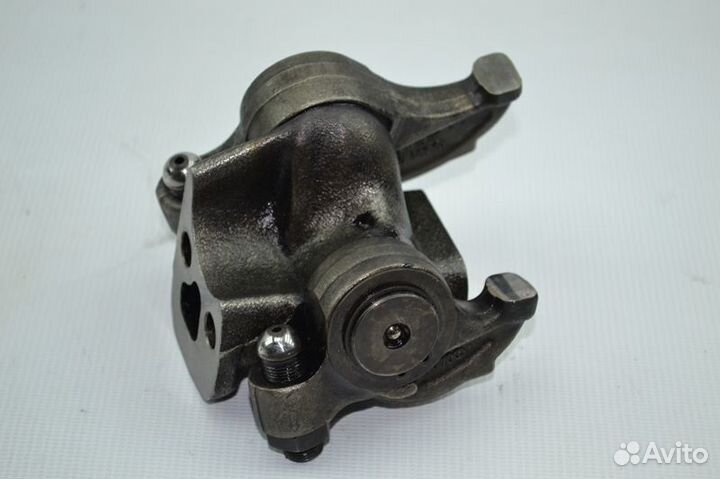 Комплект коромысел с валом mercedes-benz Actros MP