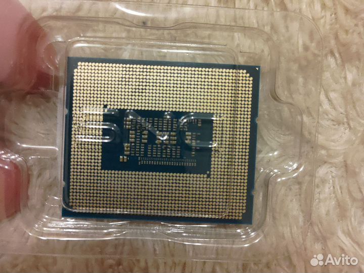 Процессор intel core i3 12100f