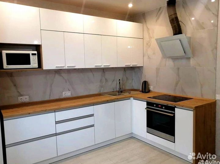 Кухонный гарнитур 