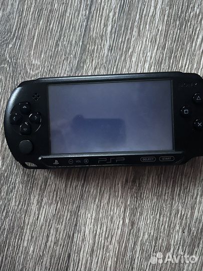 Sony PSP e1008