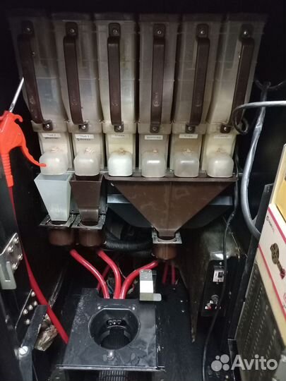 Кофейный (торговый) автомат