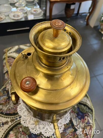 Самовар угольный латунь