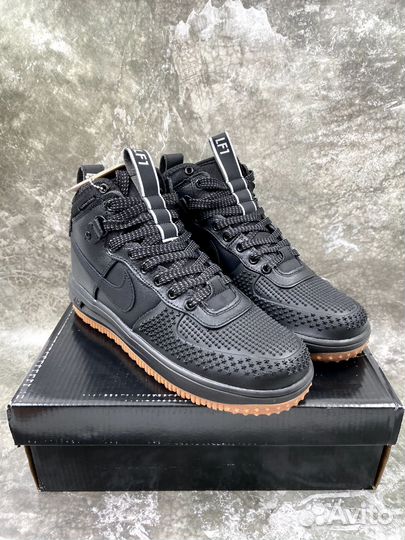 Кроссовки Nike Duckboot чёрные