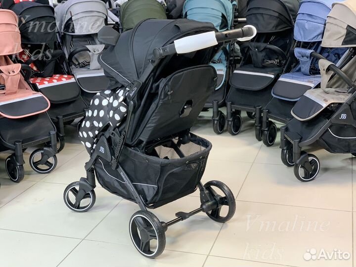 Прогулочная коляска 2023 года. Полный комплект