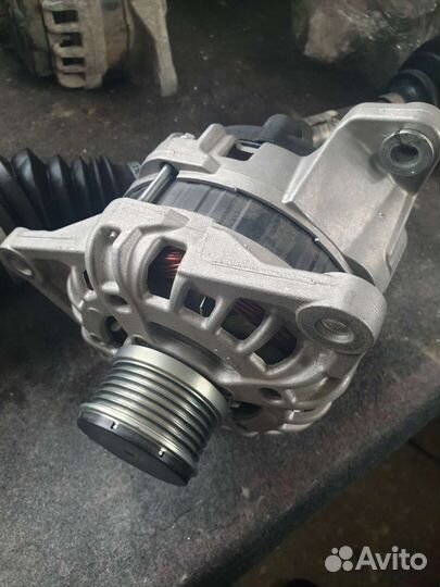 Генератор Iveco Daily 3.0 дизель 504385137