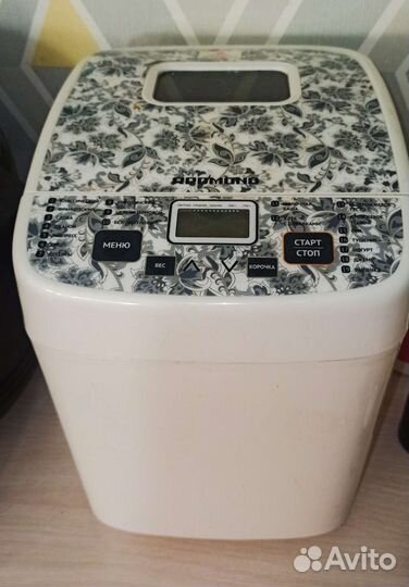 Продам хлебопечку Redmond RBM-1912