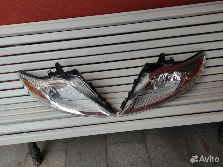 Фара левая и правая Ford Mondeo 2012
