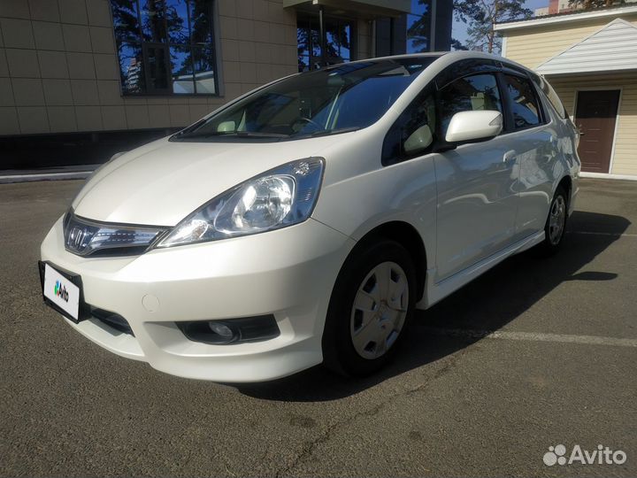 Honda Fit Shuttle 1.3 CVT, 2012, 102 000 км