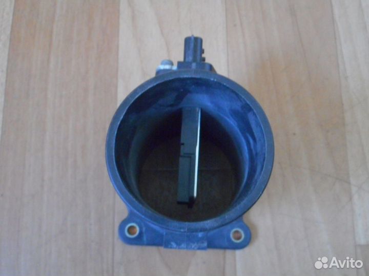 Расходомер воздуха (массметр) Nissan Almera (00-06