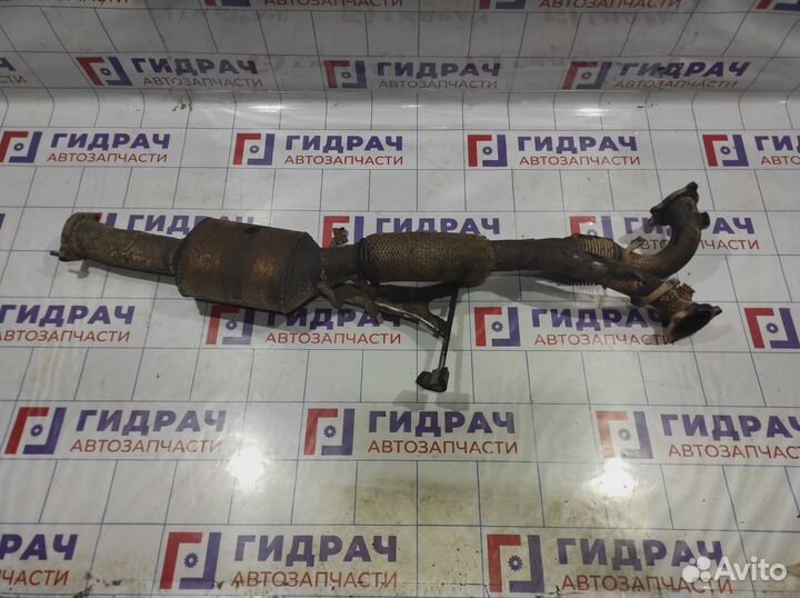 Приемная труба глушителя Volvo XC90 8603079. С кат